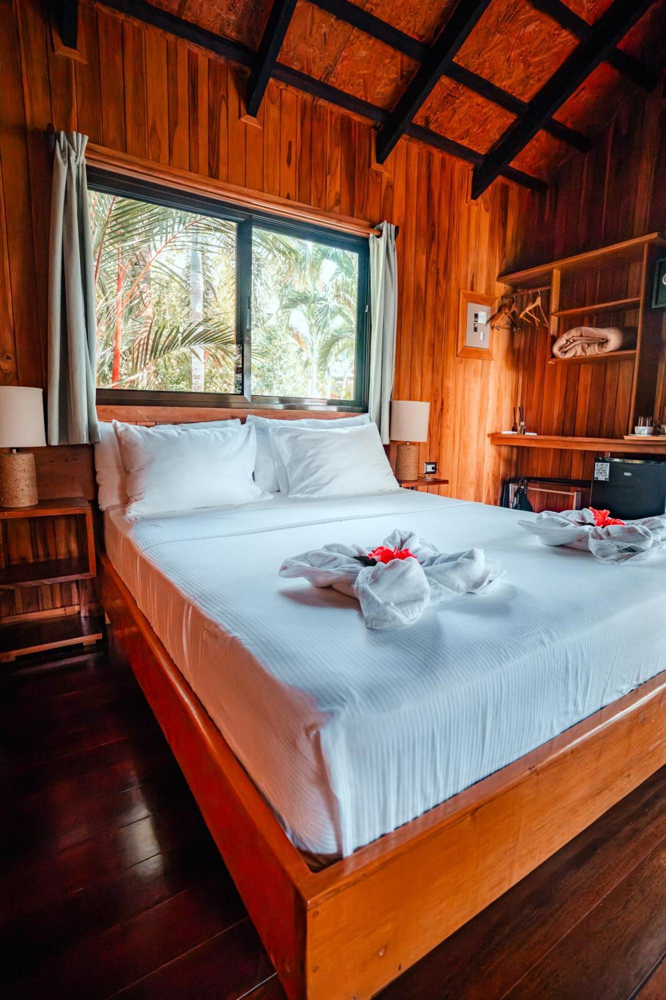 Natural Drake Bay Hotel Boutique 객실 사진