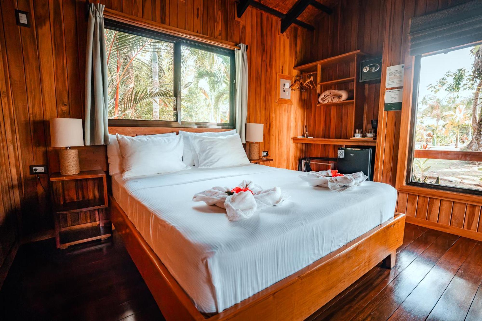 Natural Drake Bay Hotel Boutique 객실 사진